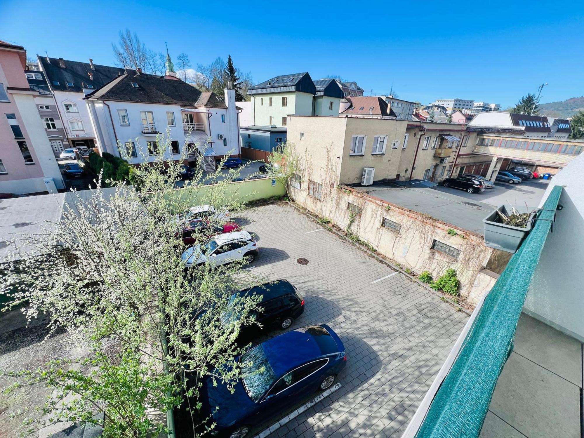 H5 Apartman 2 Bedrooms With Balcony And Free Parking Žilina Eksteriør billede